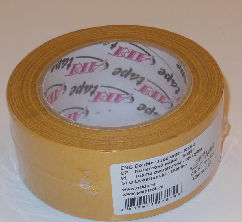 oboustranně lepící kobercová páska textilní 50mmx25m                          